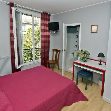 Hotel Hipotel Belgrand Edith Piaf 3*