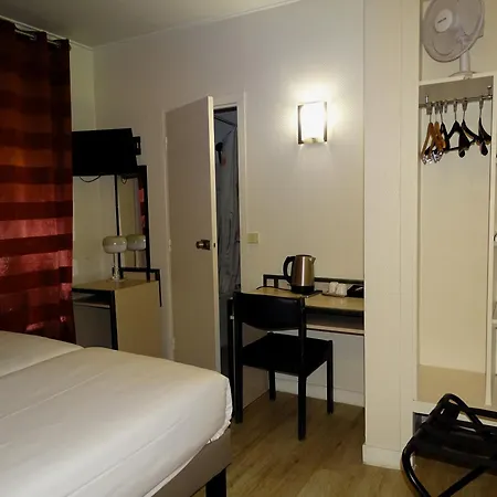 Hotel Hipotel Belgrand Edith Piaf