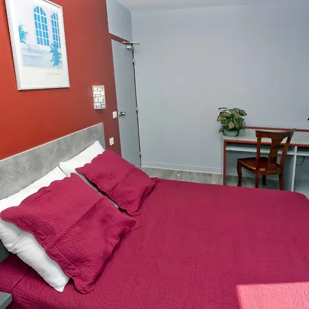 Hotel Hipotel Belgrand Edith Piaf