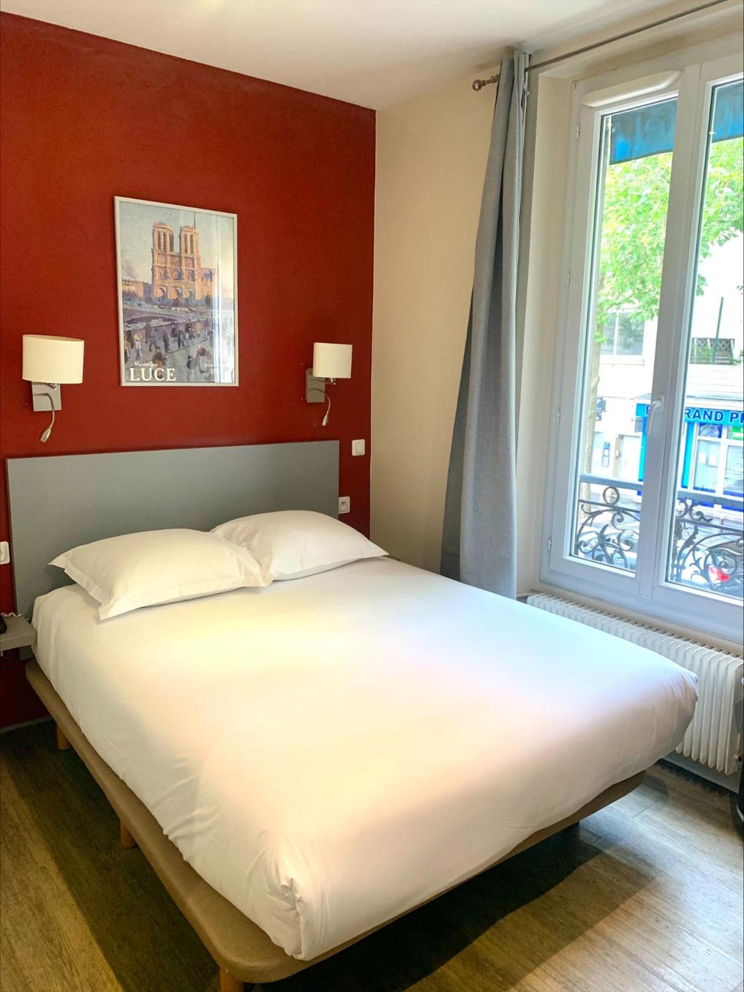 Hotel Hipotel Belgrand Edith Piaf 3*