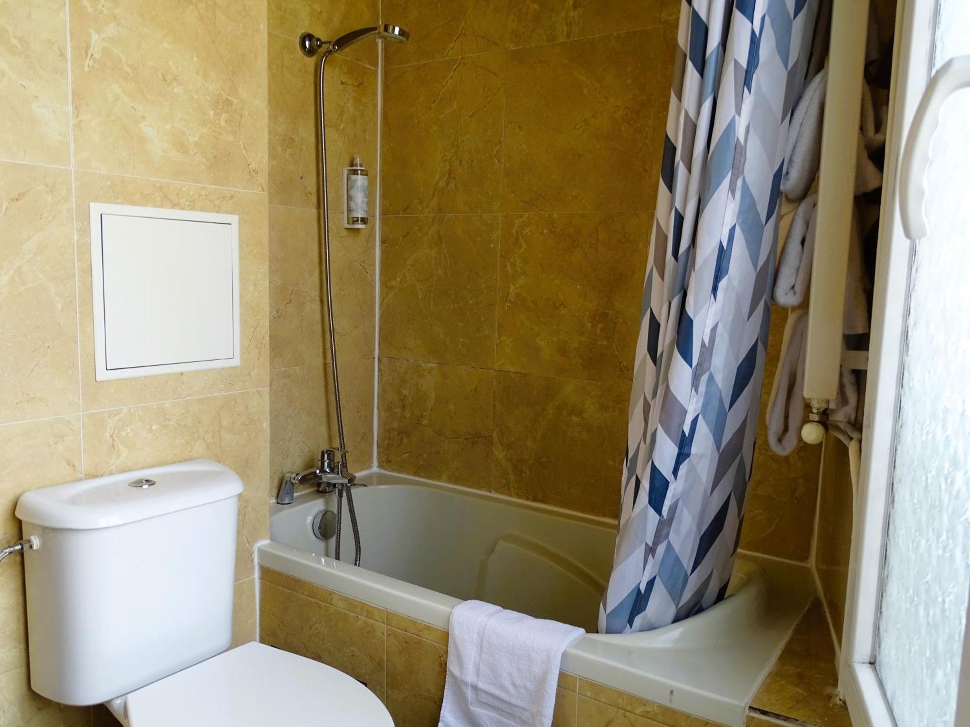 Hipotel Belgrand Edith Piaf Hotel